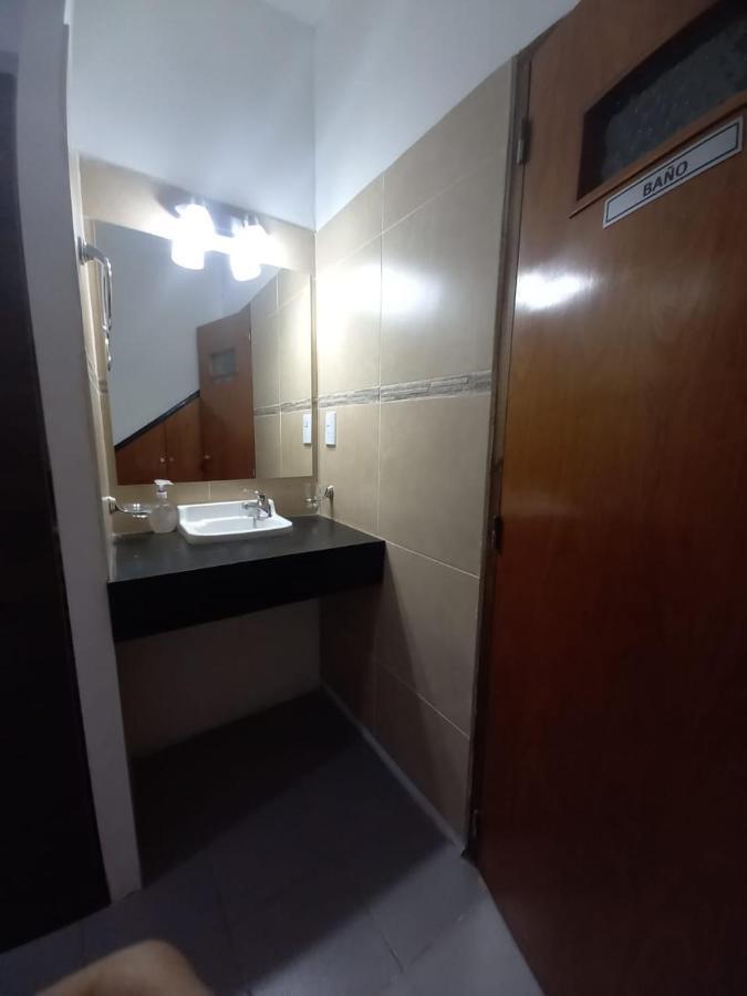 Apartamentos Willy - En Zona Residencial Con Estacionamiento ميندوزا المظهر الخارجي الصورة