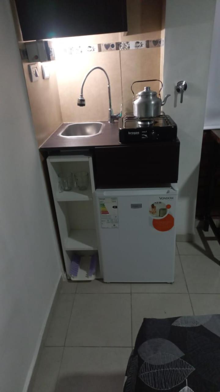 Apartamentos Willy - En Zona Residencial Con Estacionamiento ميندوزا المظهر الخارجي الصورة